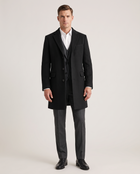 The Henley — Manteau signature — vue portée en studio